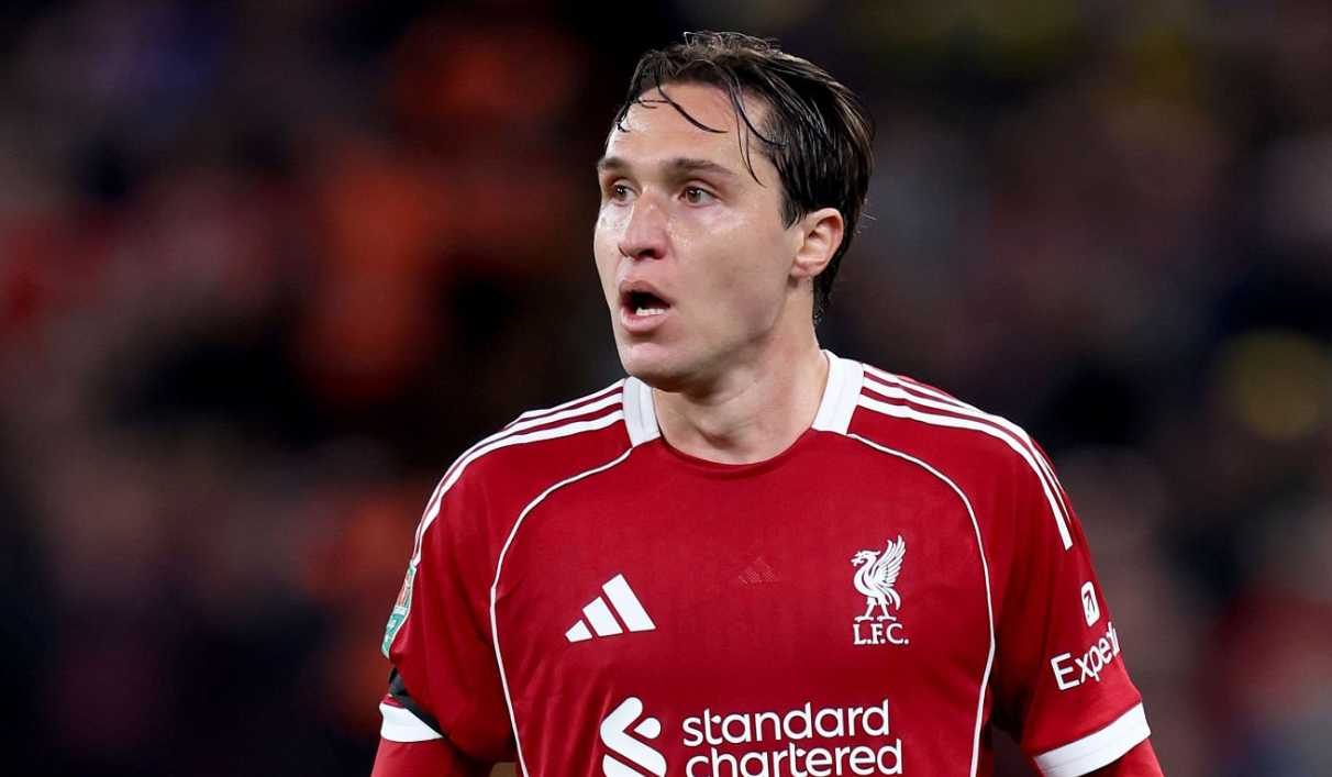 Chiesa Berpeluang Masuk Skuad Liga Champions Liverpool Usai Cedera Leoni